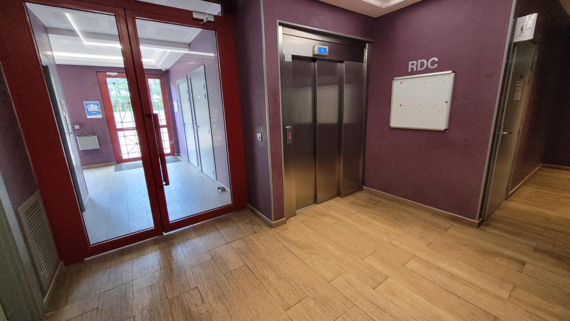 Flat For 6 Persons 10 Minutes From Cdg Airport Le Blanc-Mesnil Exterior foto